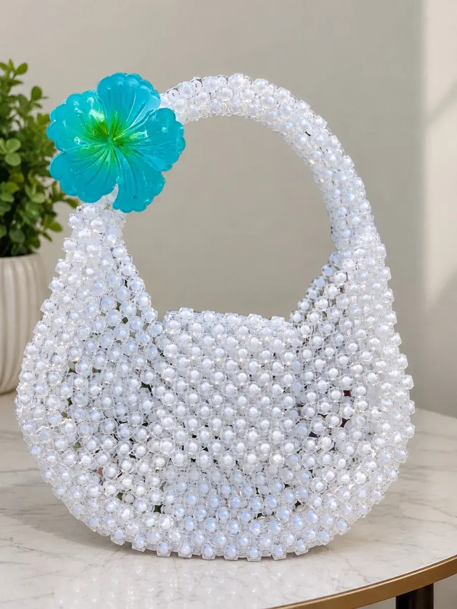 Bella White Beaded Handbag